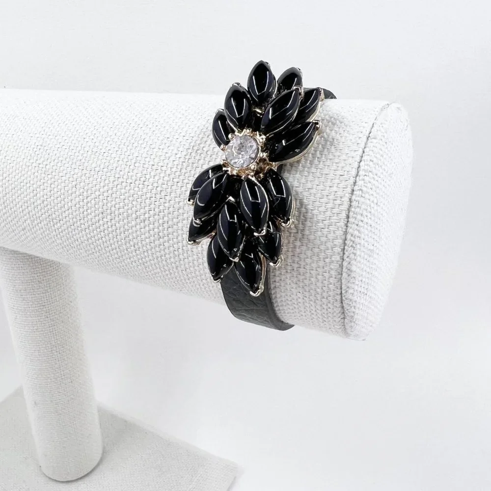 Black Jeweled Double Stacked Flower Gold Tone Black Leather 7” Bracelet - Picture 2 of 9